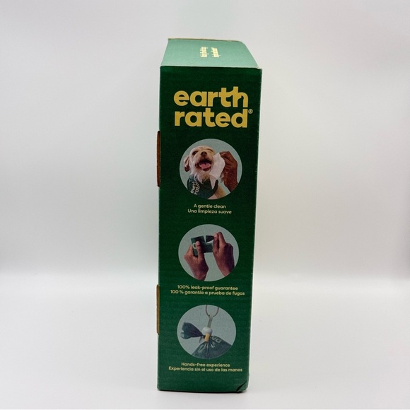 Earth Rated Unscented Dog Cleanup Kit with 60 Bags and 60 Wipes - Picture 3 of 6